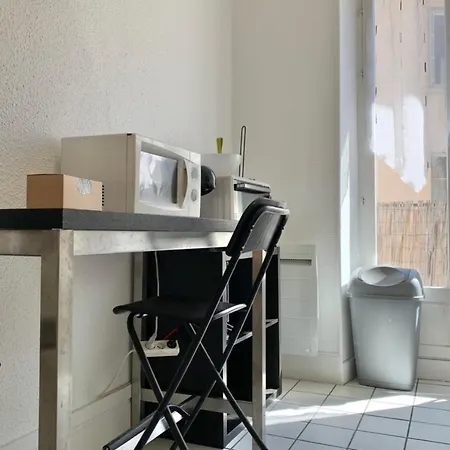 Nice Spacious Flat - Nice Amenities -hyper Centre #bk 아파트
